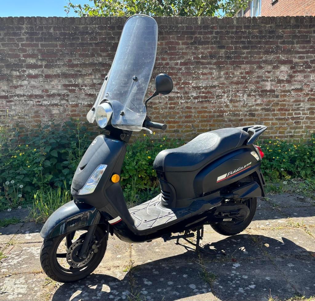 Sym Fiddle 2 2022 E5 45KM, Ophalen, Gebruikt, Maximaal 45 km/u, Benzine