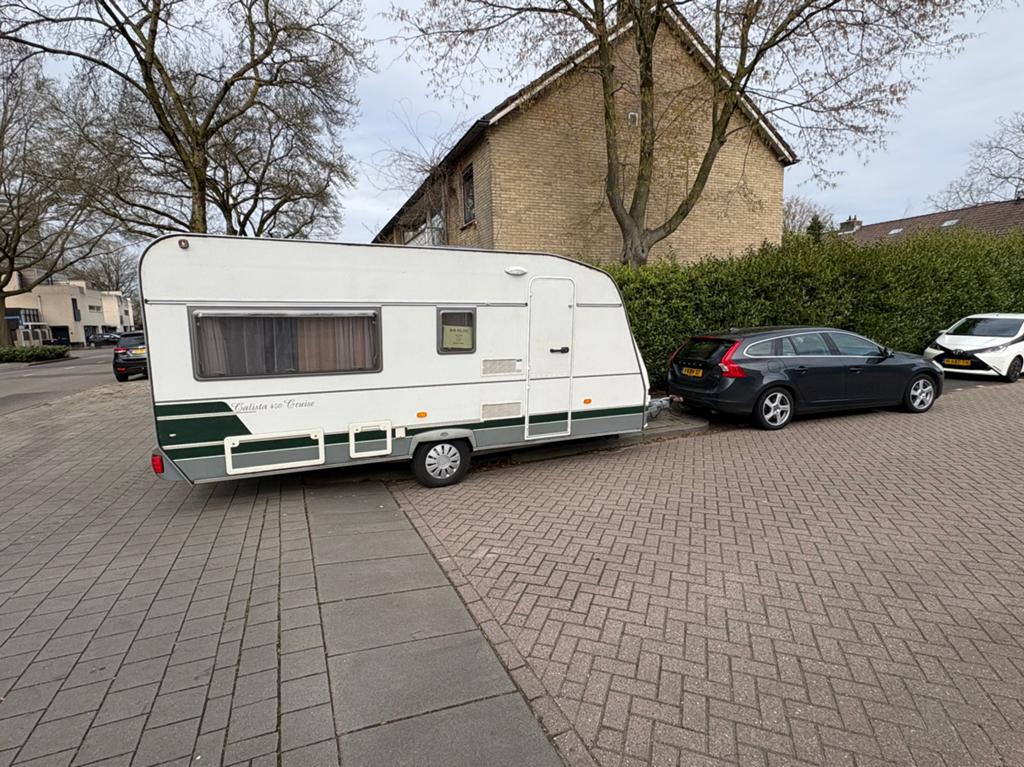 Chateau calista Cruise 450/466, Caravans en Kamperen, Caravans, Chateau, Frans bed, Treinzit, 750 - 1000 kg