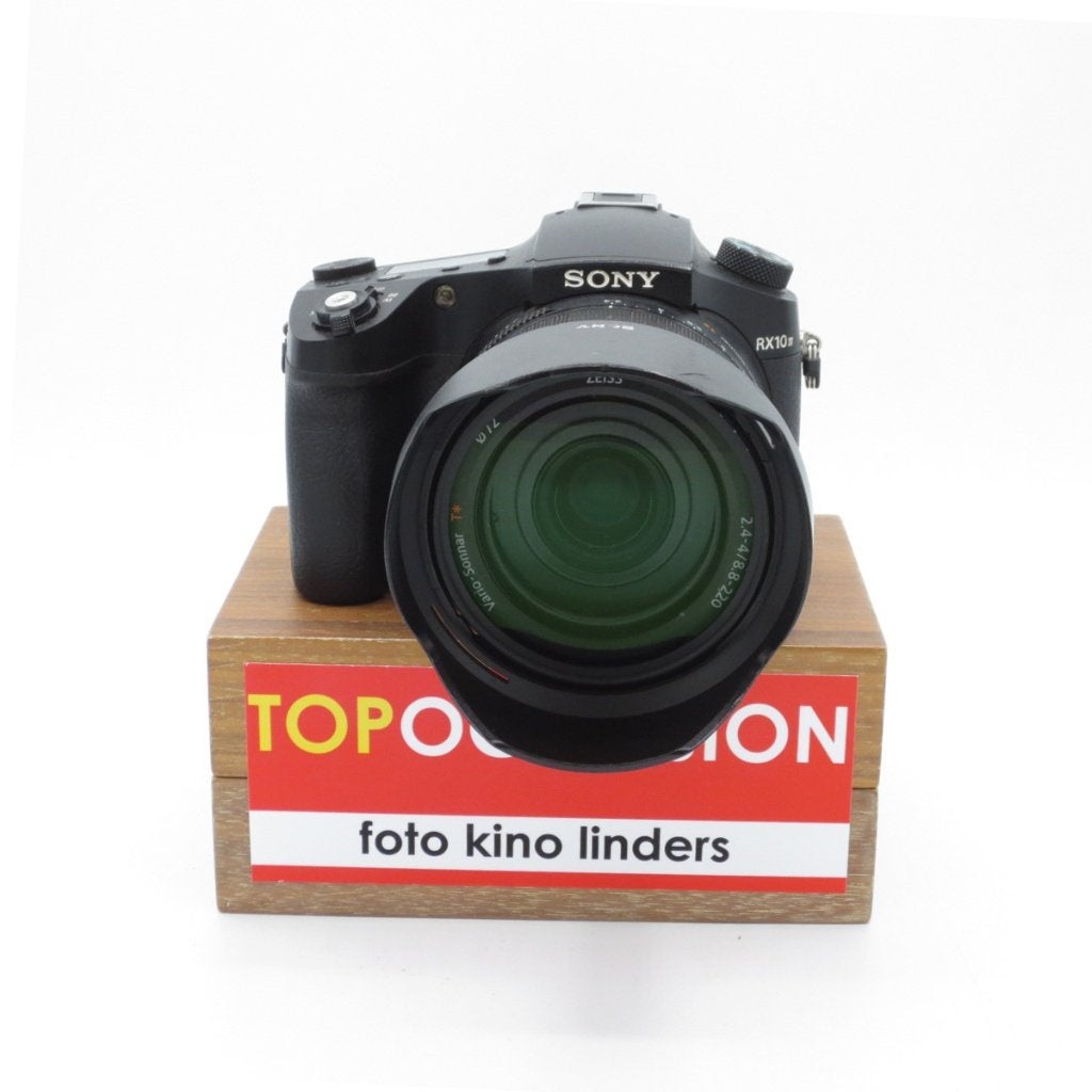 OCCASION: Sony DSC-RX10M4 / RX10IV, Gebruikt, Ingebouwde flitser, Ophalen of Verzenden, Lensdop