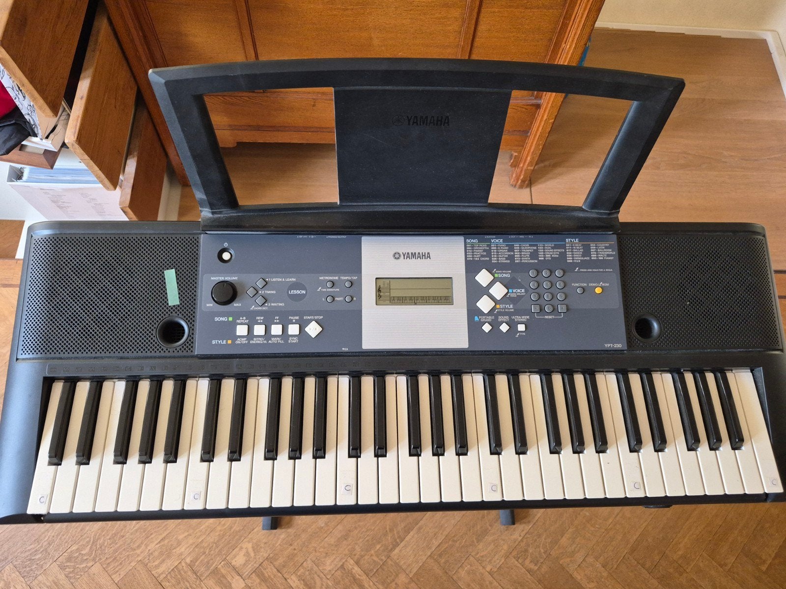 Yamaha PSR E233 YPT230 Digitaal Keyboard met standaard, Ophalen, Yamaha, Met standaard, 61 toetsen