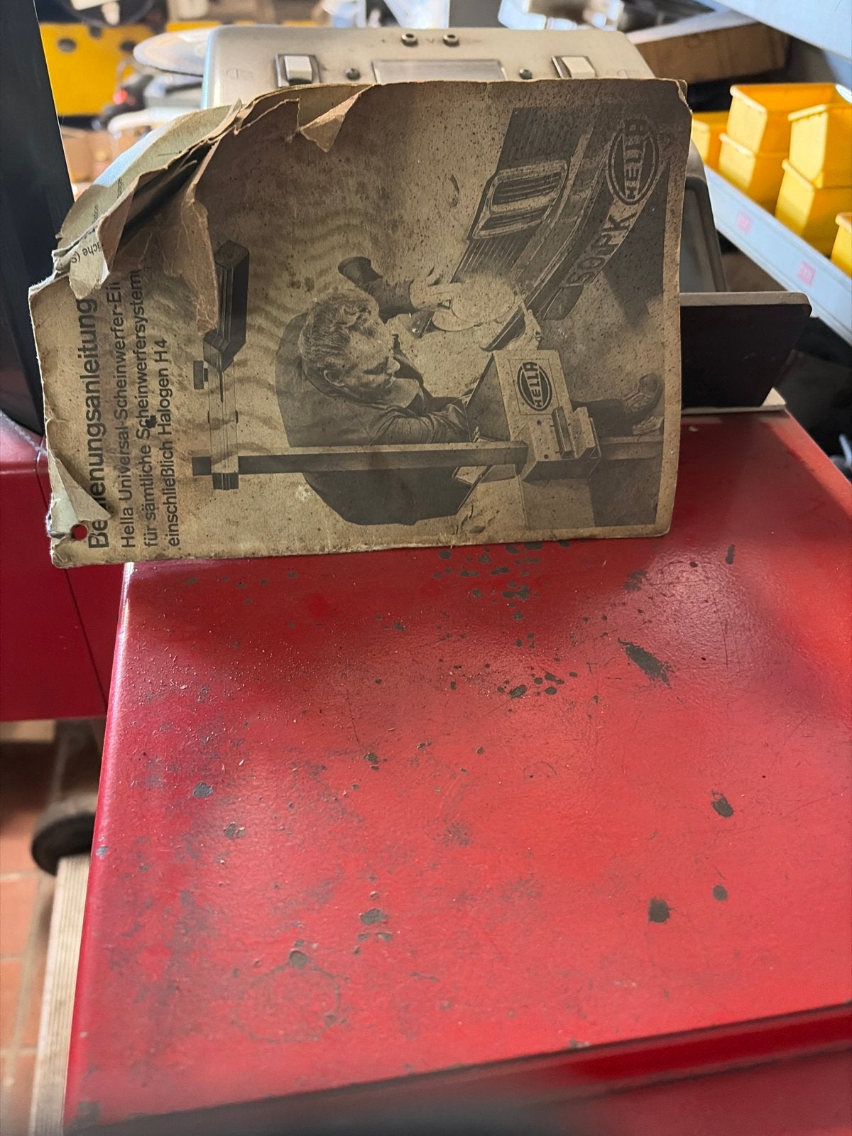 Hella Koplamp Afstelapparaat - Type 8PA002457-24, Auto diversen, Ophalen of Verzenden