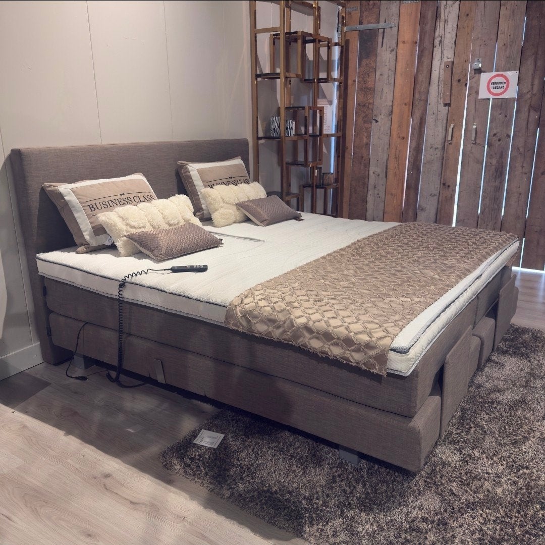 Caresse elektrische boxspring 180x200cm, Ophalen, Tweepersoons