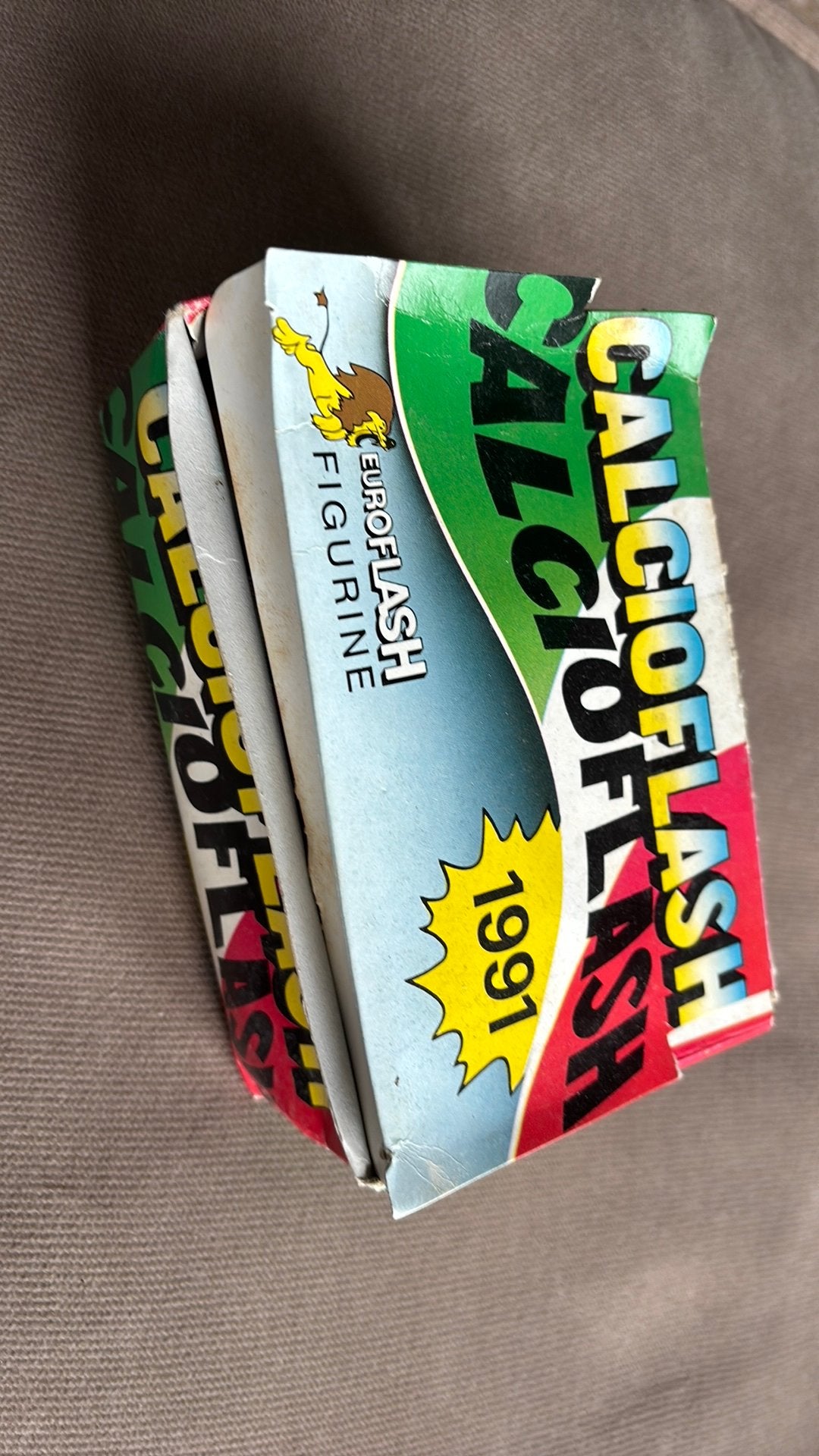Ongeopende voetbalplaatjes 1991 euroflash, Verzenden, Zo goed als nieuw, Buitenlandse clubs, Poster, Plaatje of Sticker