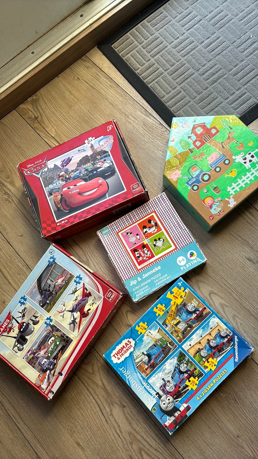 Allemaal ouzzels disney hema cars planes thomas, Ophalen of Verzenden, Overige figuren, Zo goed als nieuw, Overige typen