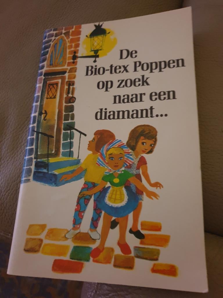 De Bio-tex Poppen op zoek naar een diamant, Boeken, Ophalen of Verzenden, Gelezen, Onbekend, Fictie algemeen