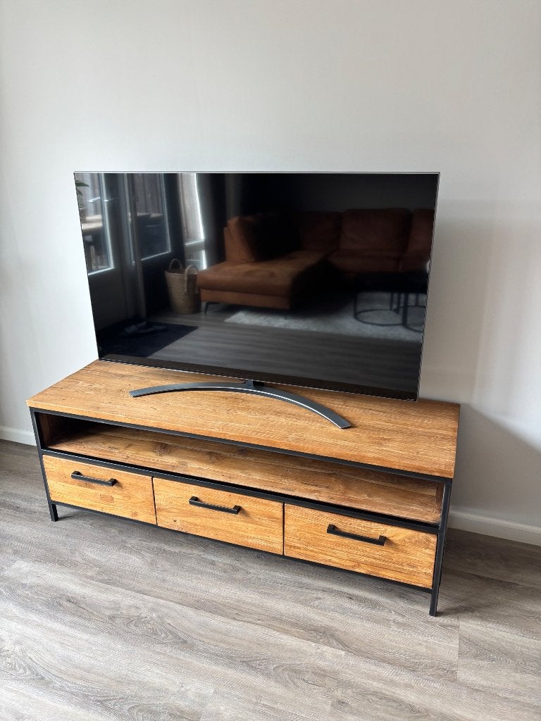 TV meubel, Ophalen, 150 tot 200 cm, Teakhout, Zo goed als nieuw