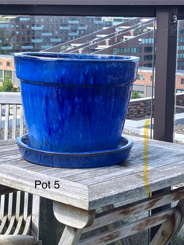 Bloempot blauw inclusief onderschaal, Tuin en Terras, Bloempotten, Ophalen, Zo goed als nieuw