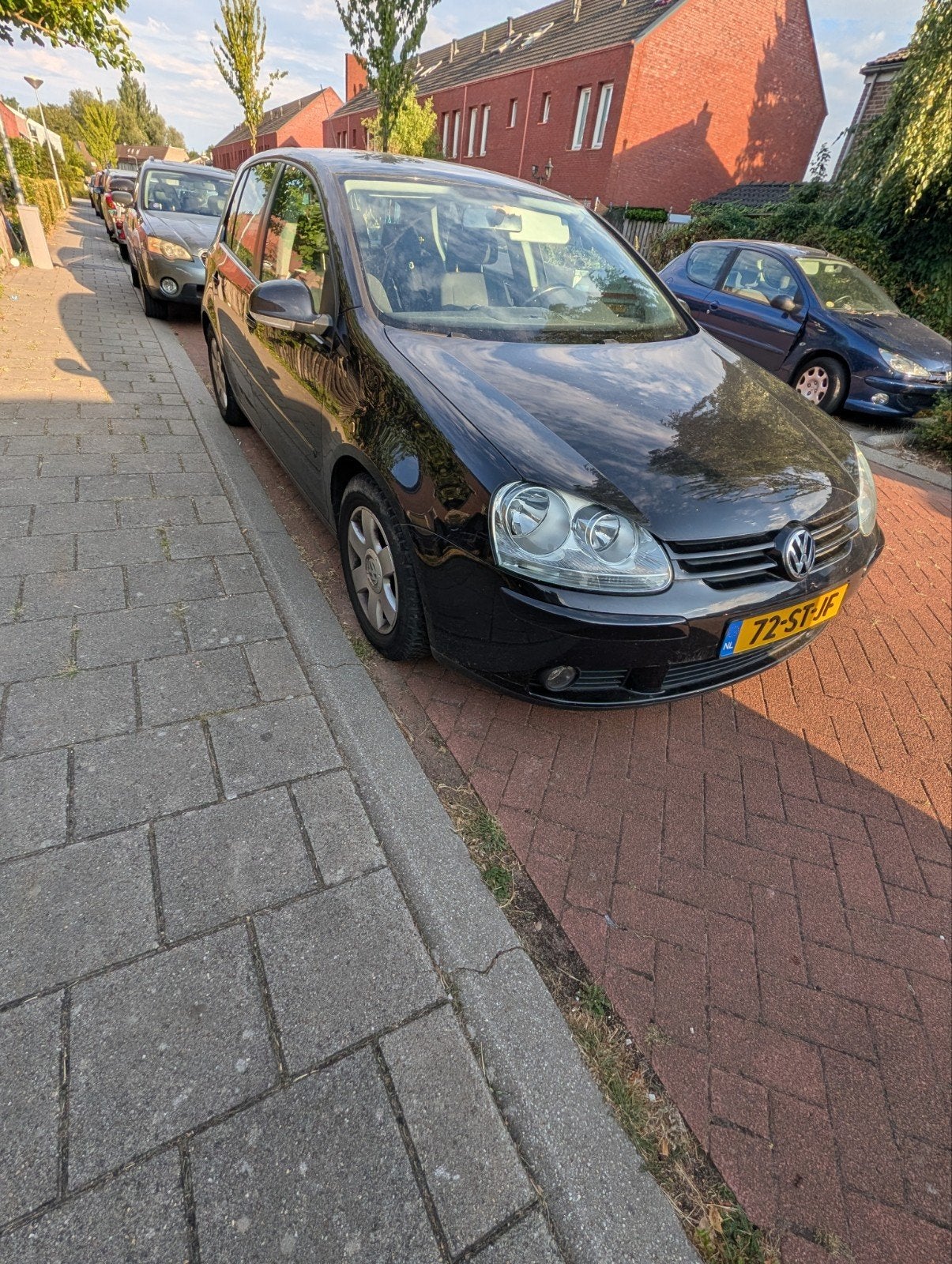 Volkswagen Golf 1.6 16V FSI 85KW 5D 2006 Zwart, Auto's, Voorwielaandrijving, 1195 kg, 4 cilinders, 620 kg