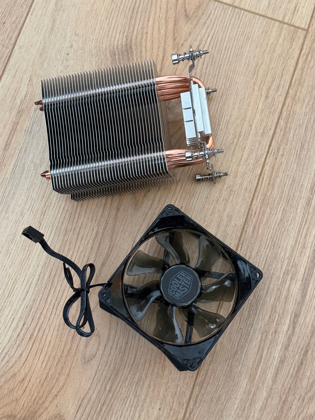 Cooler Master CPU Koeler met Ventilator, Computers en Software, Ophalen of Verzenden, Gebruikt, Luchtkoeling