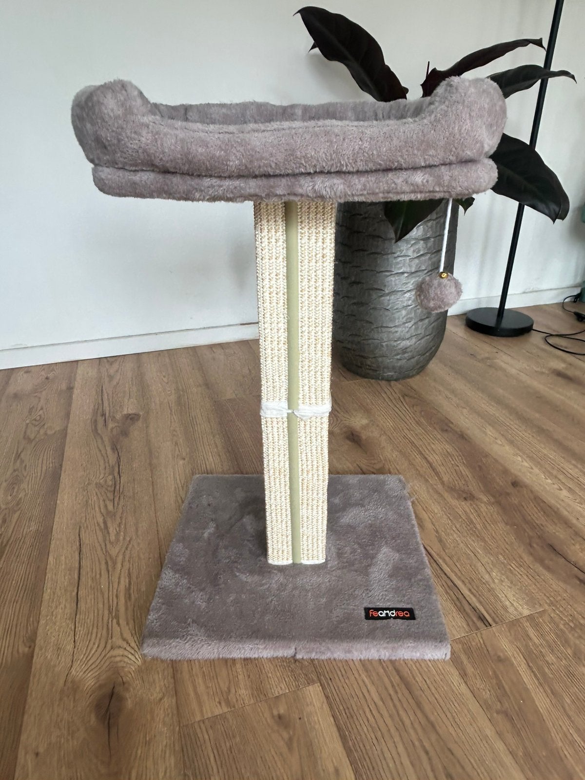 Feandrea krabpaal nieuw, Ophalen, Nieuw, Krabpaal