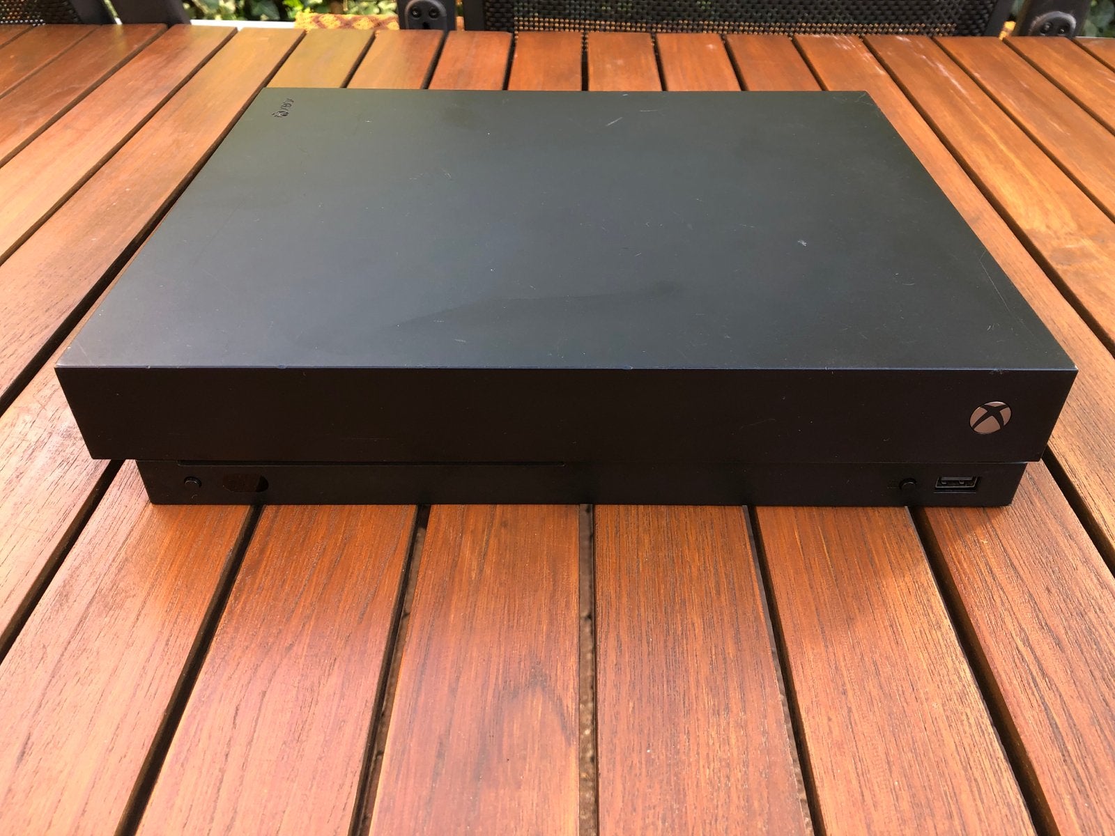 Xbox One X defect - start wel op, geen beeld, 500 GB, Ophalen of Verzenden, Zonder controller, Niet werkend