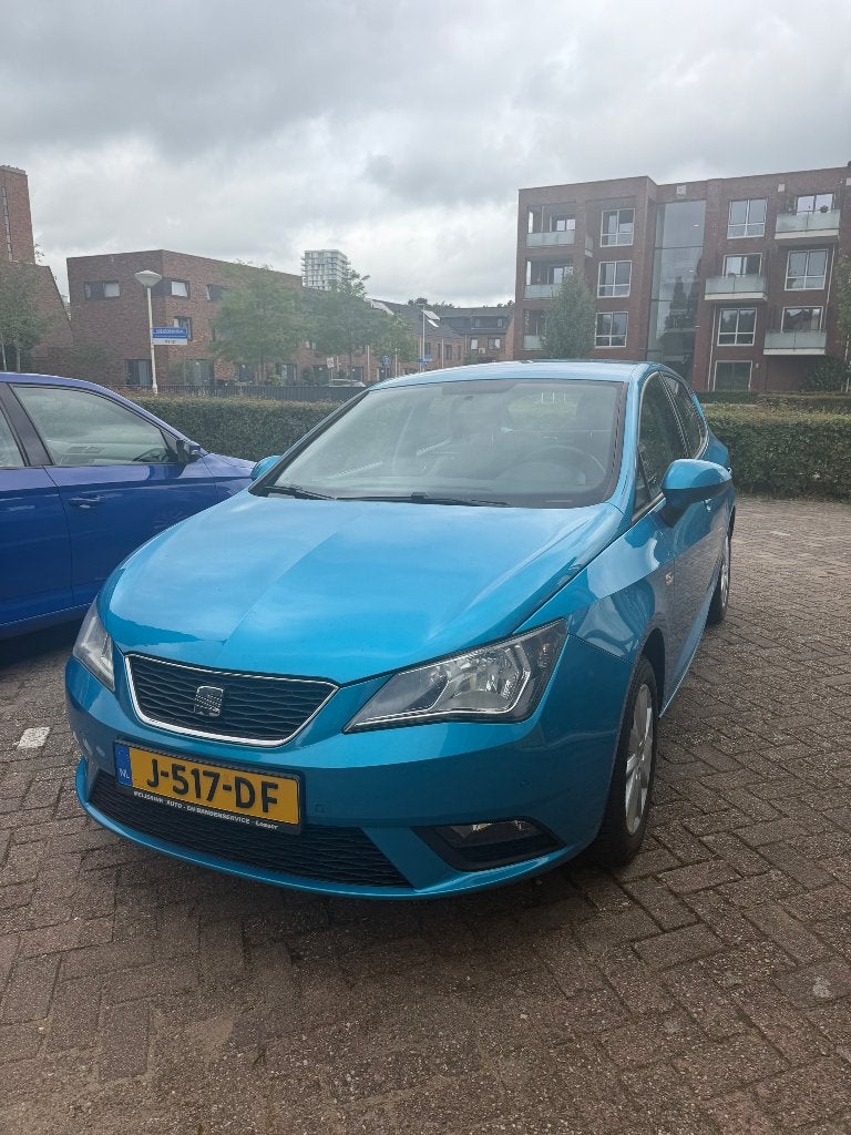 Seat Ibiza 1.2 51KW 2013 Blauw, Auto's, Voorwielaandrijving, 31 €/maand, Blauw, 1198 cc