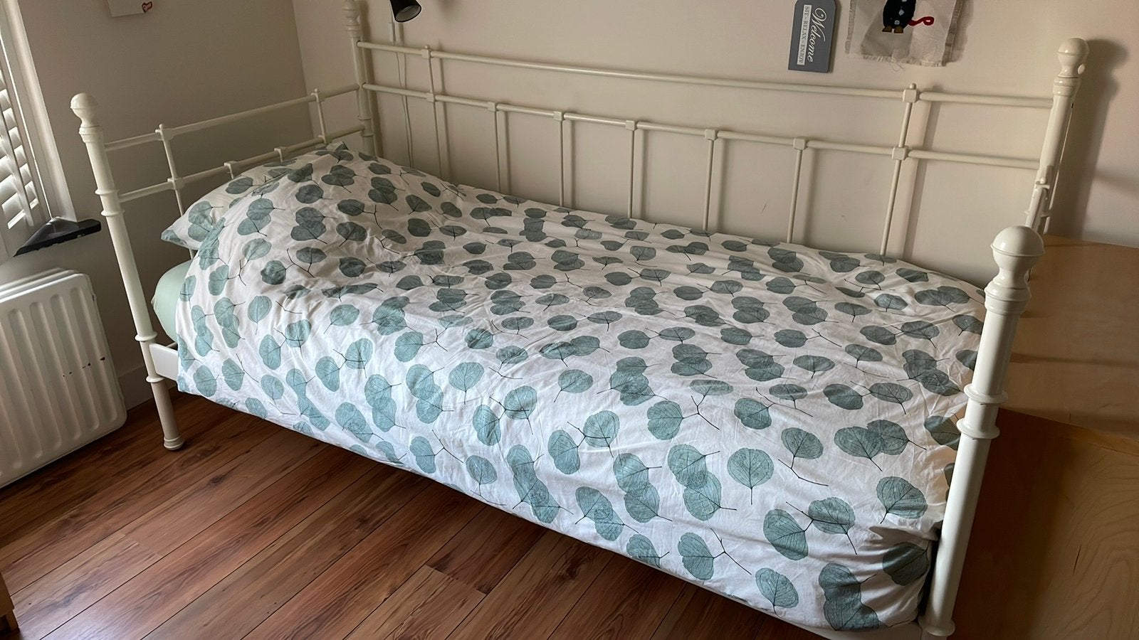 Bedbank ikea met matras en lattenbodem, Ophalen, 90 cm, Eenpersoons, Wit