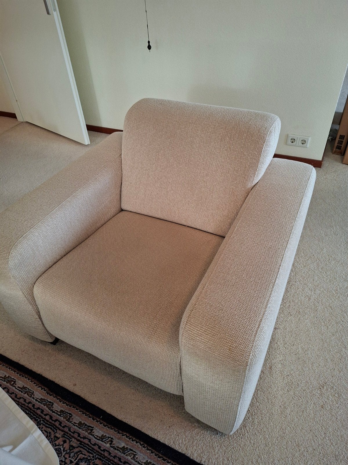 2 gratis fauteuils wit wol tweed in Vlissingen, Gebruikt, 75 tot 100 cm, Ophalen of Verzenden, 75 tot 100 cm