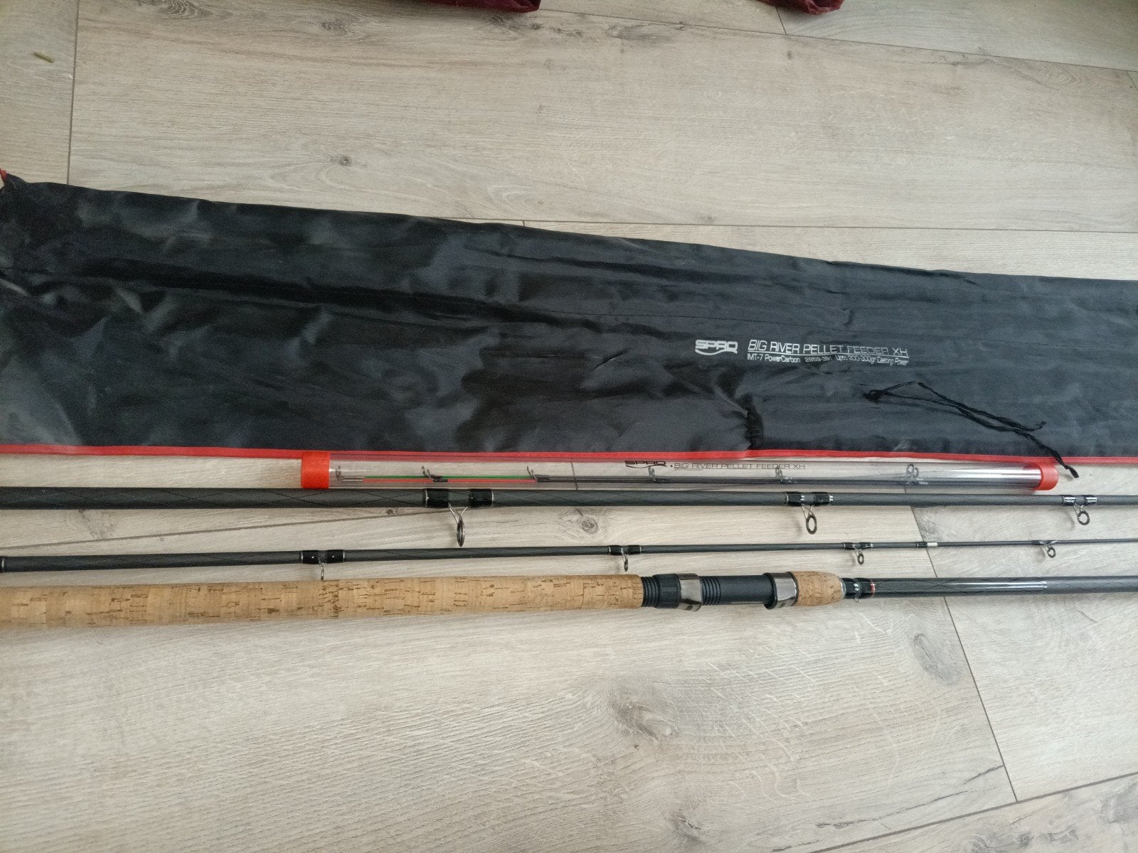 Spro Big River Pellet Feeder XH met 2 extra toppen, Ophalen of Verzenden, Zo goed als nieuw, Werphengel