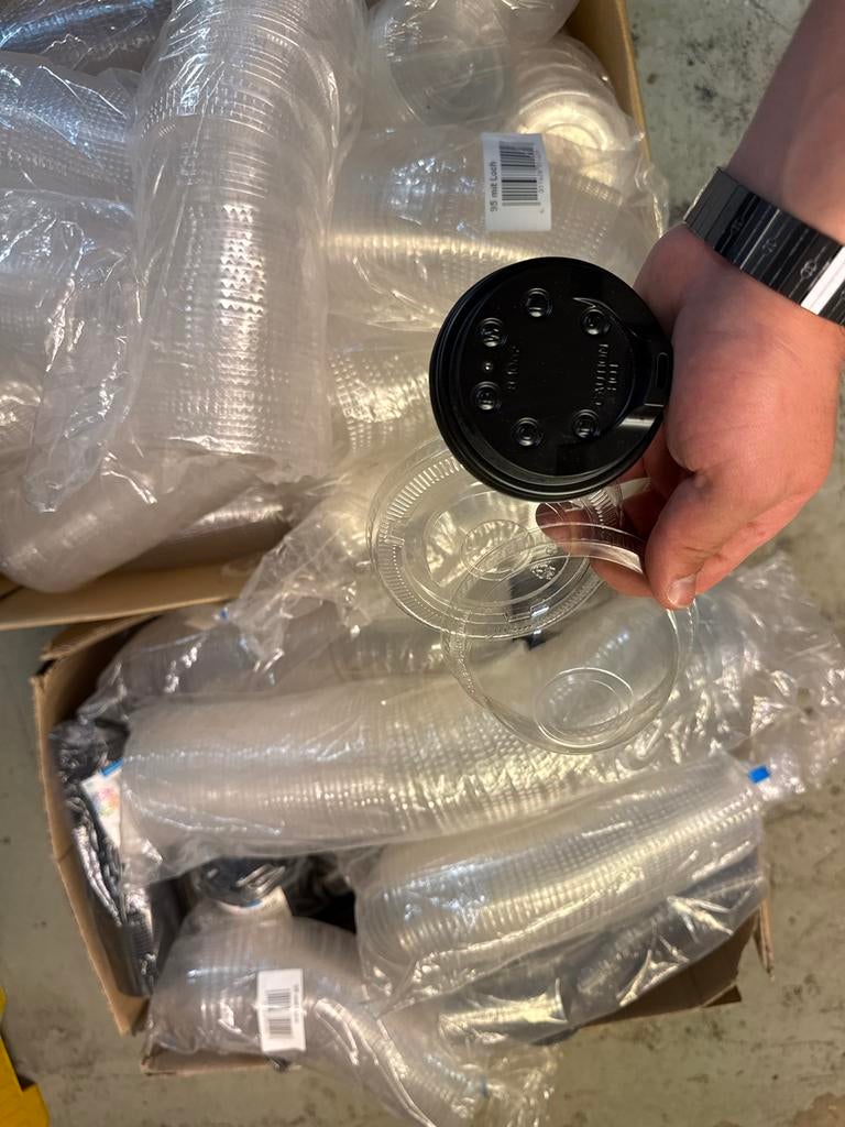 2 Dozen Gemixte Plastic Deksels, Ophalen, Nieuw