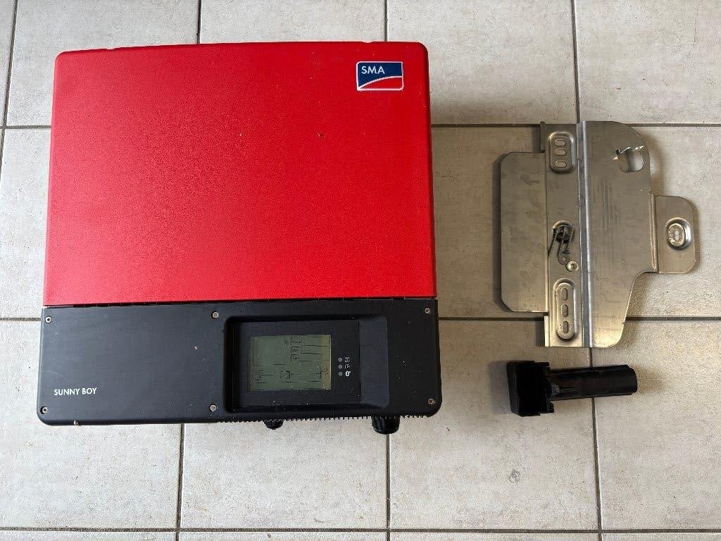 SMA omvormer, Doe-het-zelf en Verbouw, Ophalen, Gebruikt, Overige typen, 200 wattpiek of meer