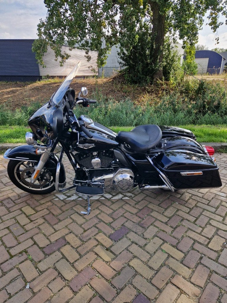 Harley Davidson FLH ElectraGlide Police 103 NL Geleverd 2015, Motoren, 2 cilinders, 1690 cc, Motorrijbewijs A, Meer dan 35 kW