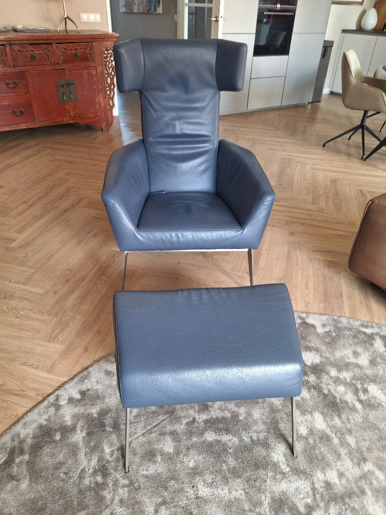 Leren fauteuil met voetenbank - Zo goed als nieuw, Huis en Inrichting, Ophalen, 75 tot 100 cm, Zo goed als nieuw, 75 tot 100 cm