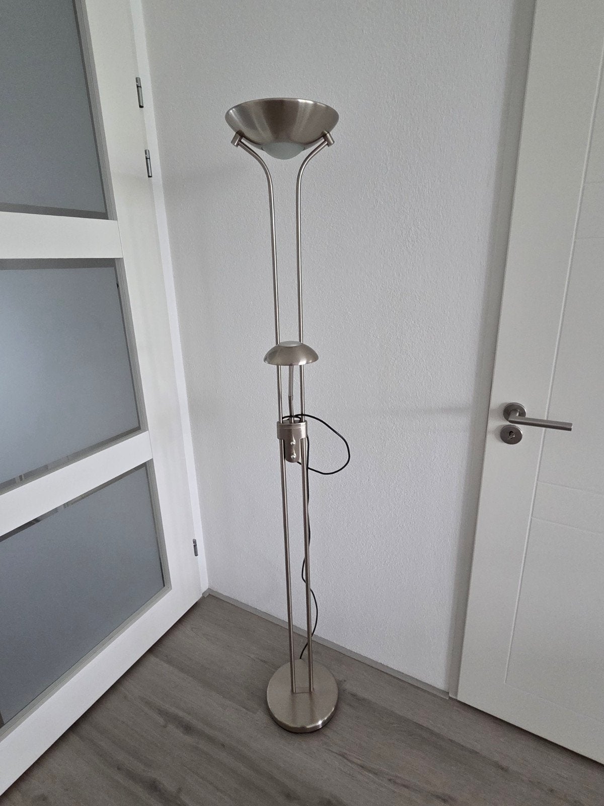 Mooie Staande Lamp / Vloerlamp top kwaliteit!, Huis en Inrichting, Lampen | Vloerlampen, Ophalen, Zo goed als nieuw, Metaal, 150 tot 200 cm