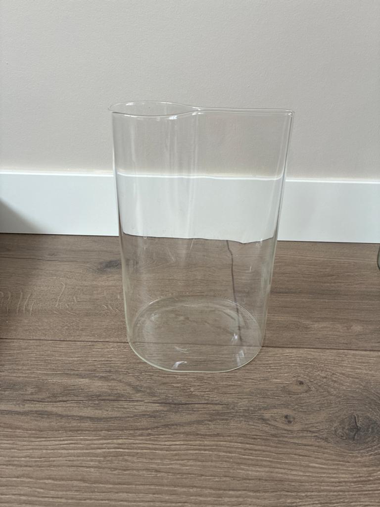 Transparante glazen vaas - 21 cm hoog, 13 cm breed, Ophalen of Verzenden, Zo goed als nieuw