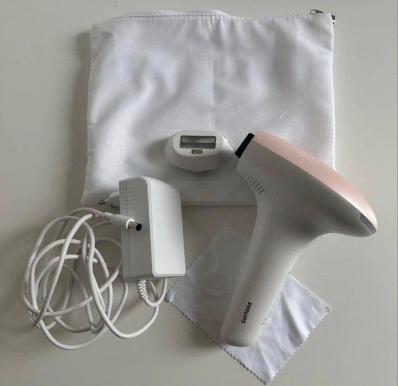 Philips Lumea IPL 7000 series - Zo goed als nieuw, Ophalen of Verzenden, Zo goed als nieuw, Scheren en Epileren
