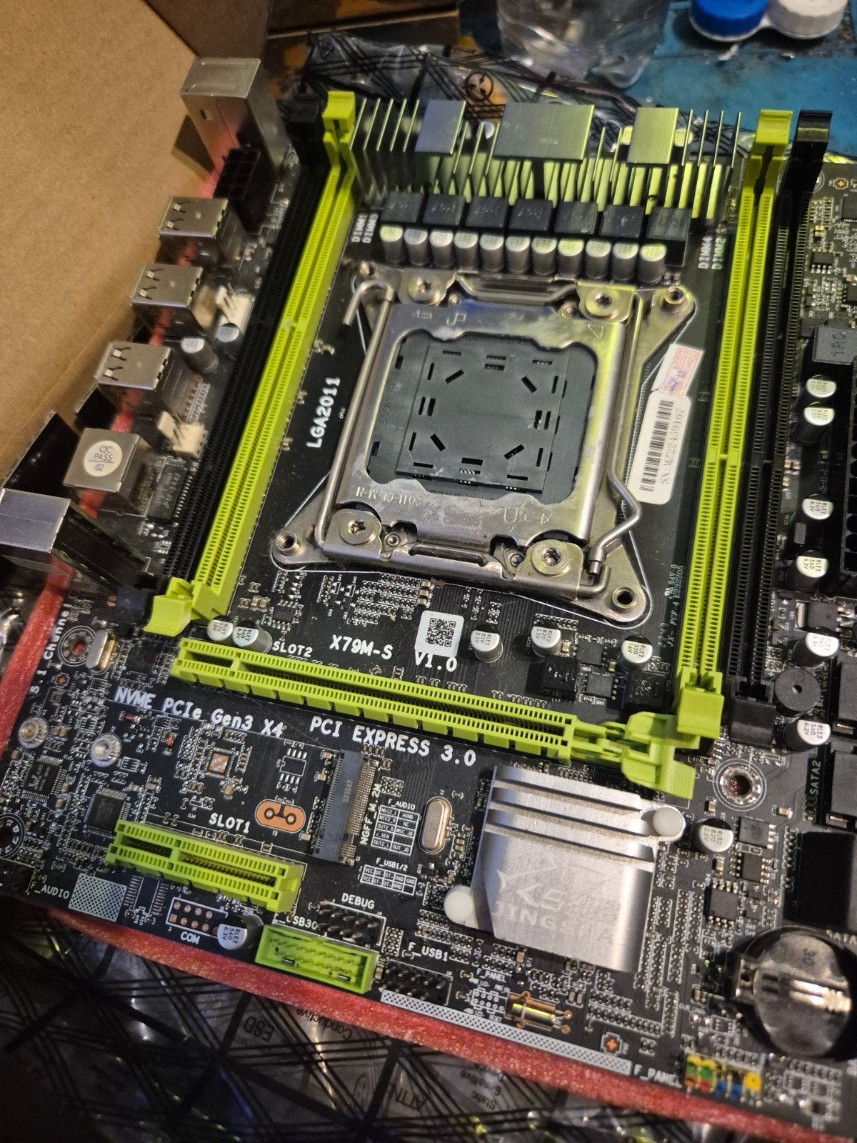 X79M-S V1.0 Moederbord LGA2011 DDR3, Computers en Software, DDR3, Ophalen of Verzenden, Micro-ATX, Intel