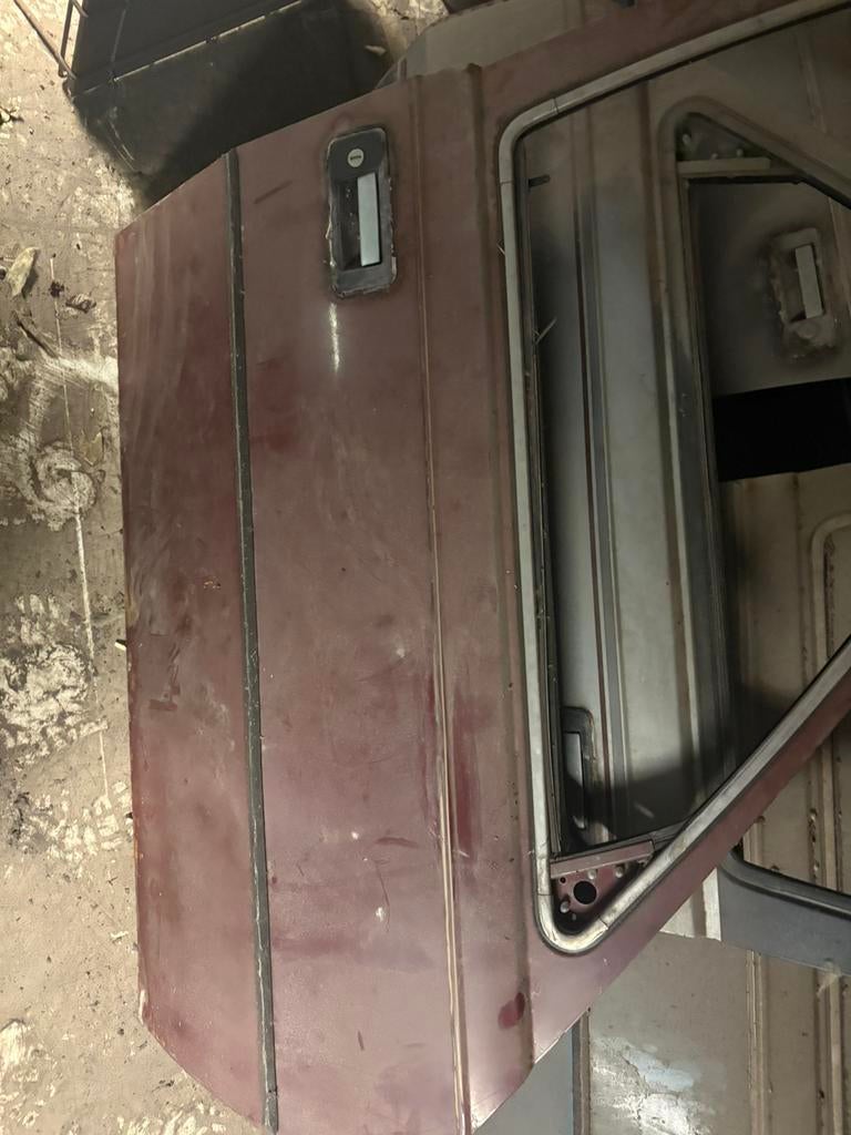 Deuren portieren volvo 340 343 360, Auto-onderdelen, Ophalen of Verzenden, Voor, Volvo, Deur