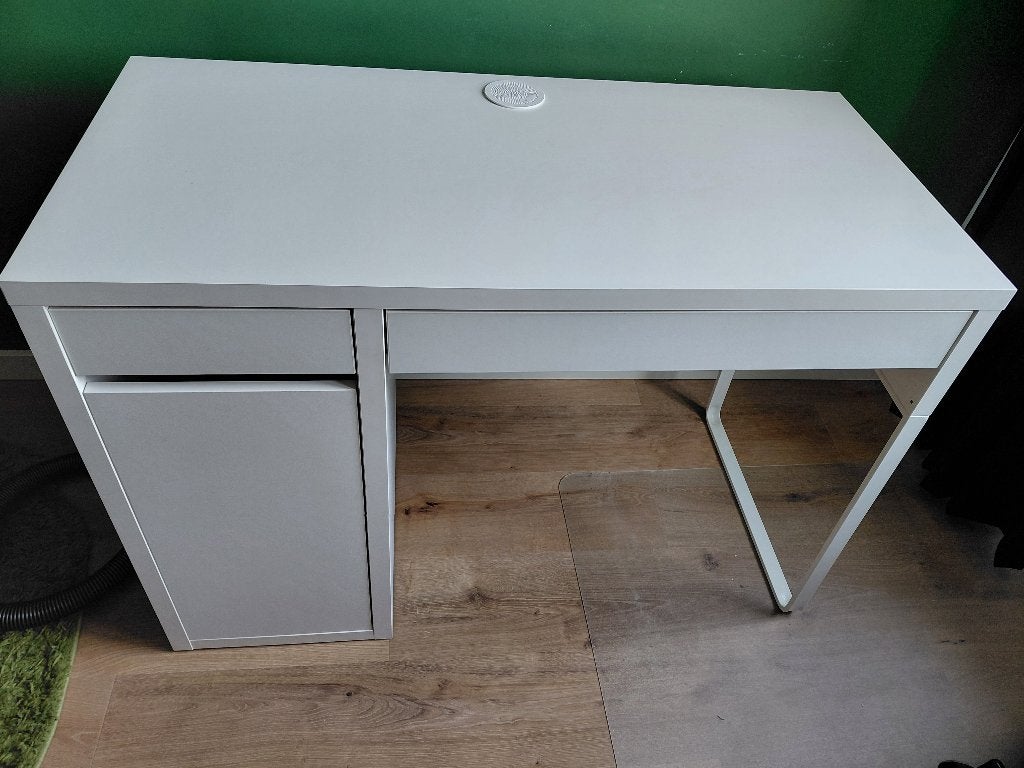 Ikea bureau MICKE 105x50 cm wit, Huis en Inrichting, Bureaus, Ophalen, 105 cm, 50 cm, Zo goed als nieuw