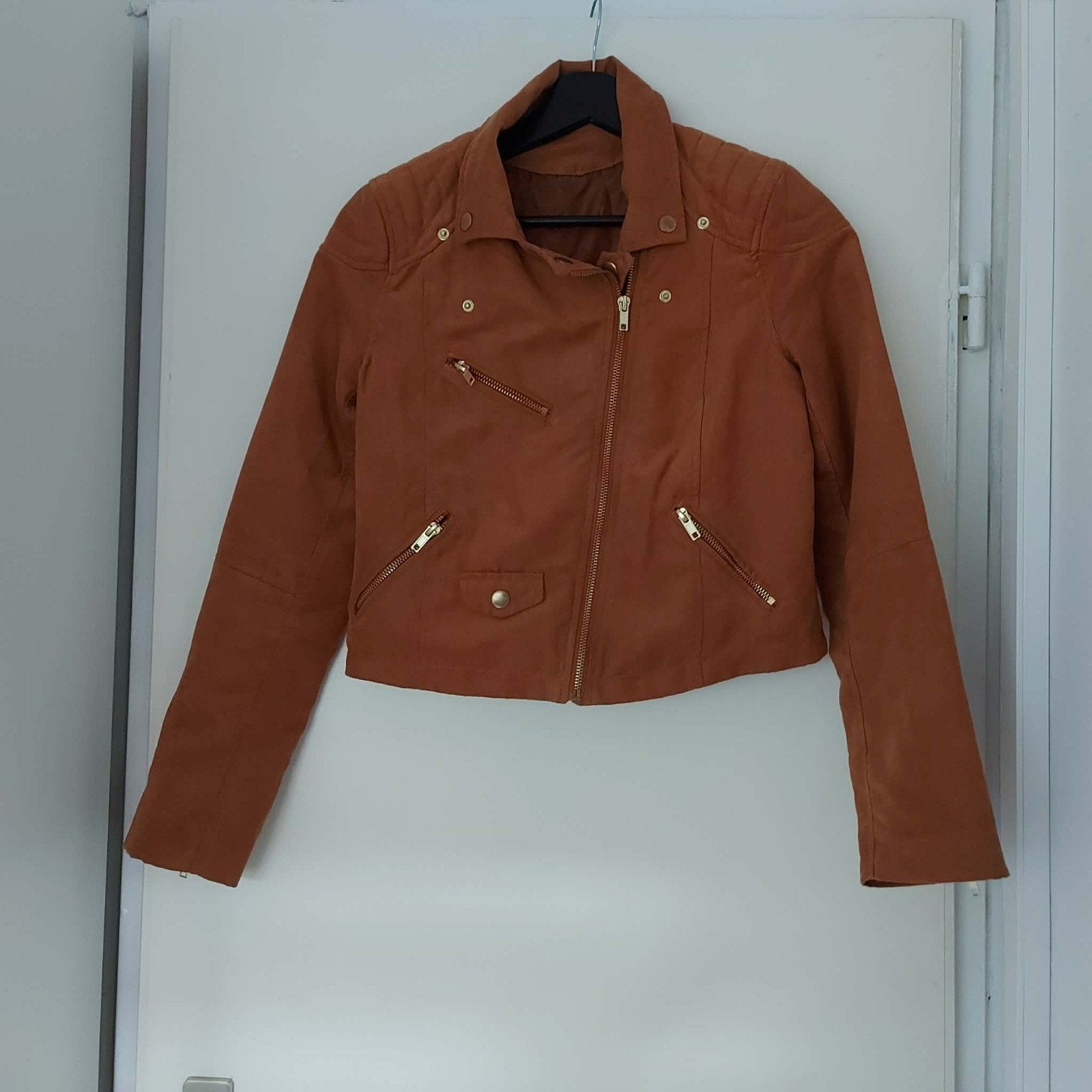 Divided by H&M suède-look bikerjack - Maat 38 (M), Maat 38/40 (M), Divided by H&M, Bruin, Ophalen of Verzenden