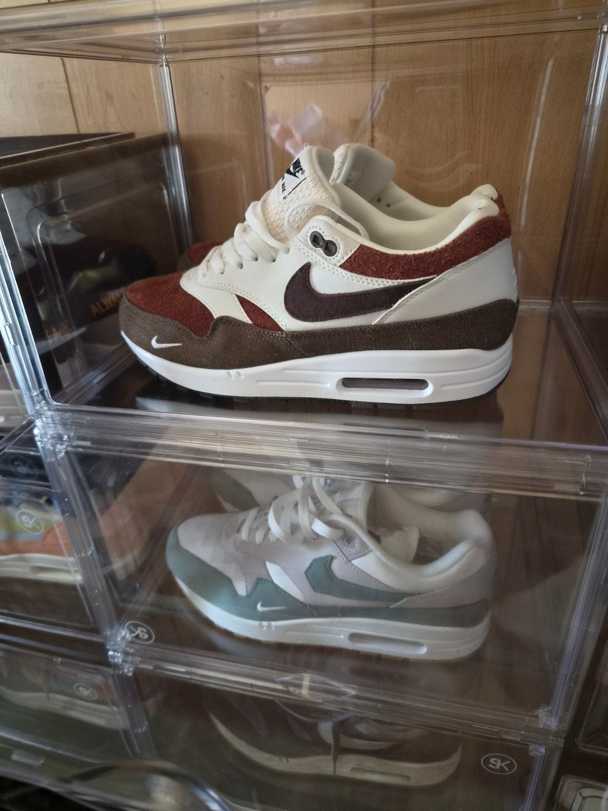 nike air max 1 Brown size exclusieve maat 44, Kleding | Heren, Schoenen, Ophalen of Verzenden, Nieuw, Bruin