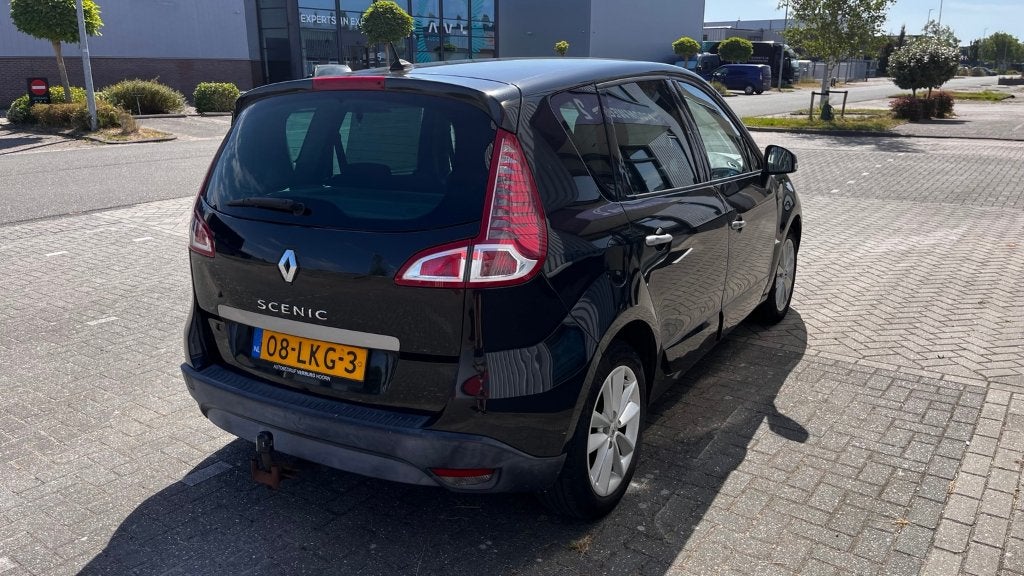 Renault Scénic 1.6 16V, 214793 km, 3 eigenaren, APK 06-2027, Auto's, Voorwielaandrijving, Stof, 4 cilinders, Zwart