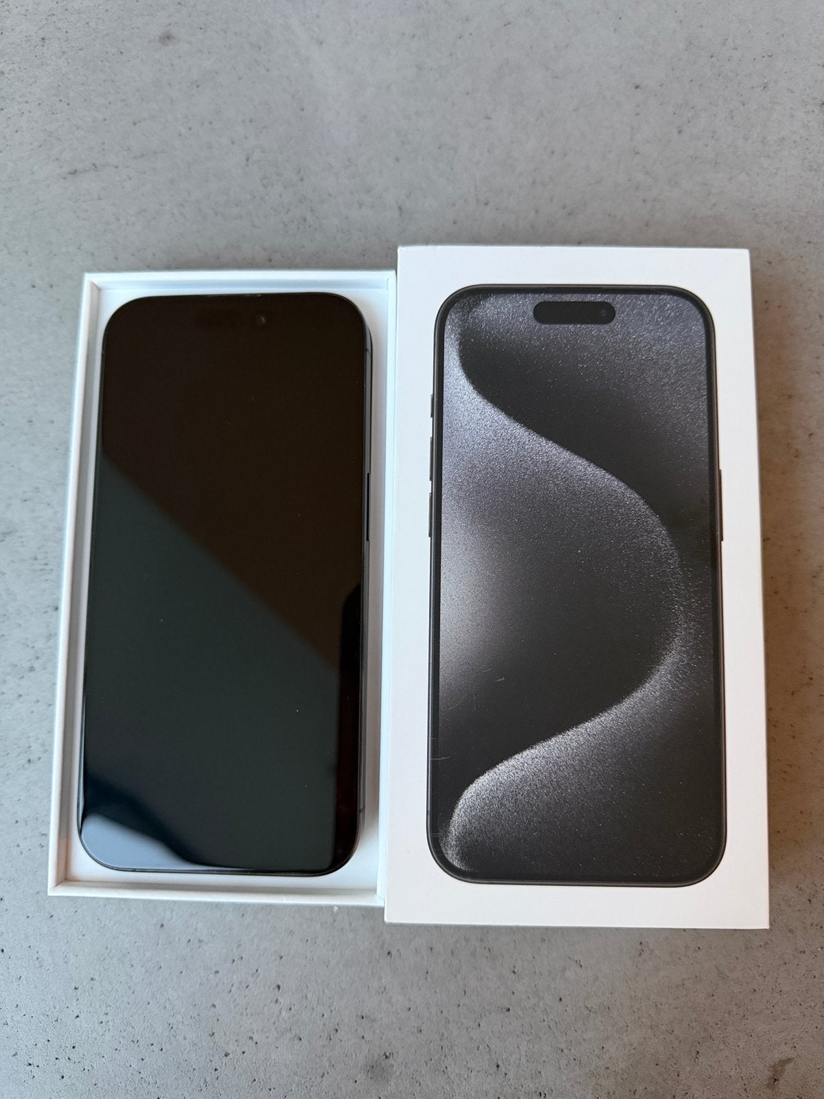 Apple iPhone 15 Pro