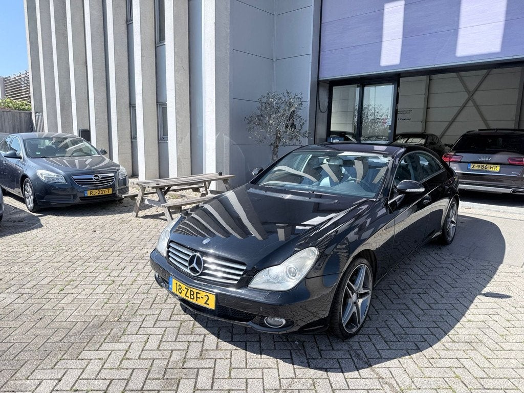 Mercedes-Benz CLS-klasse 350 INRUILKOOPJE! NETTE AUTO! INRUI, Auto's, Automaat, Achterwielaandrijving, Gebruikt, Zwart