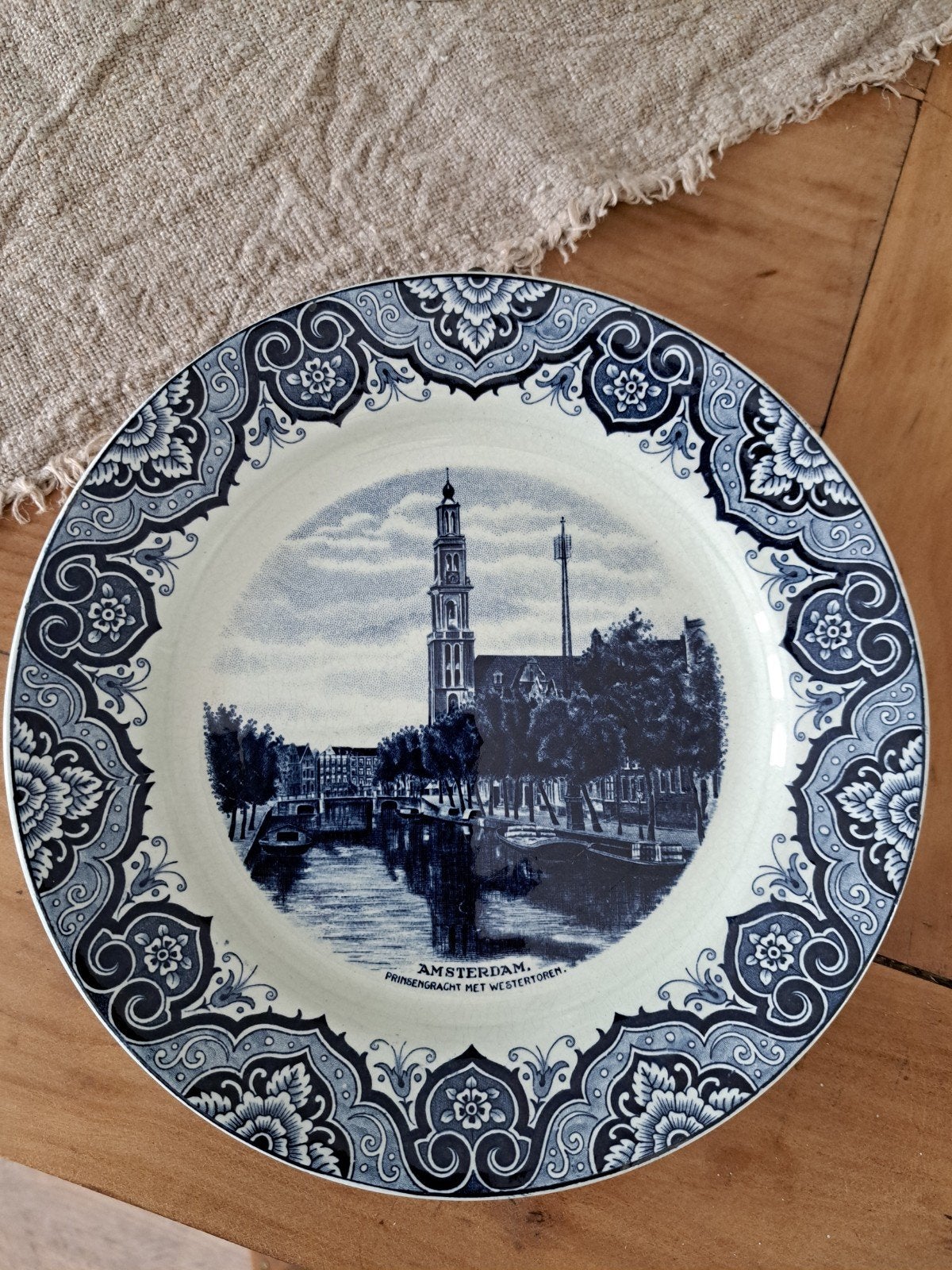 Wandbord ceramique maestricht, Antiek en Kunst, Antiek | Wandborden en Tegels, Ophalen