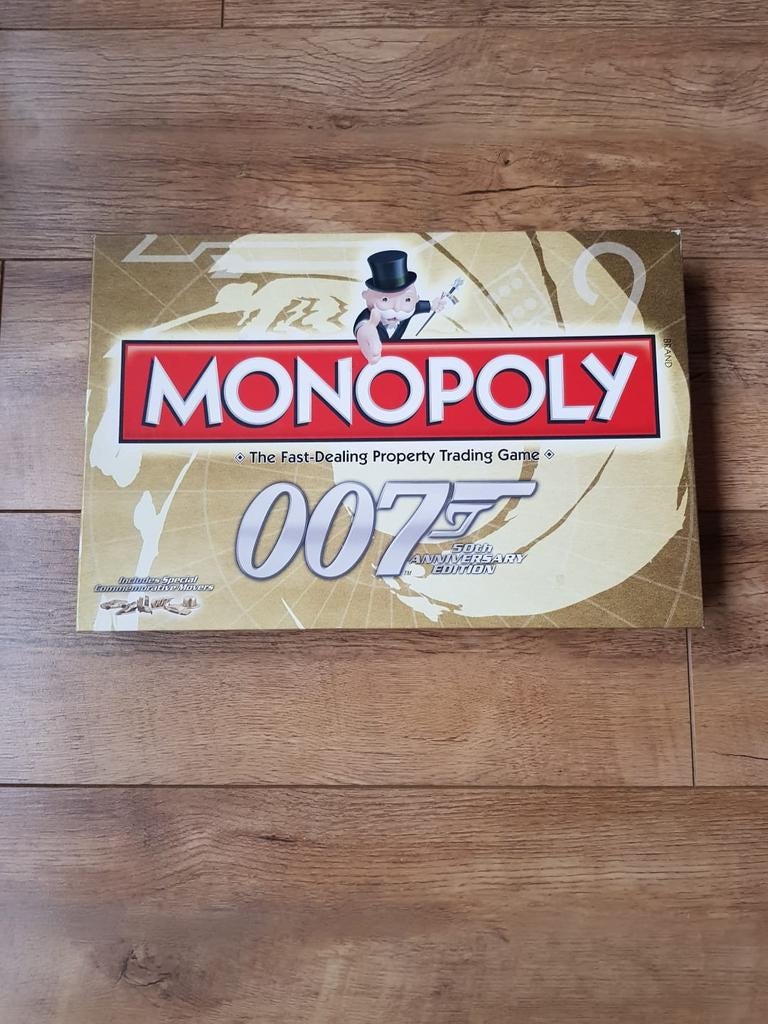 Monopoly James Bond 50th Anniversary Edition, Ophalen of Verzenden, Zo goed als nieuw