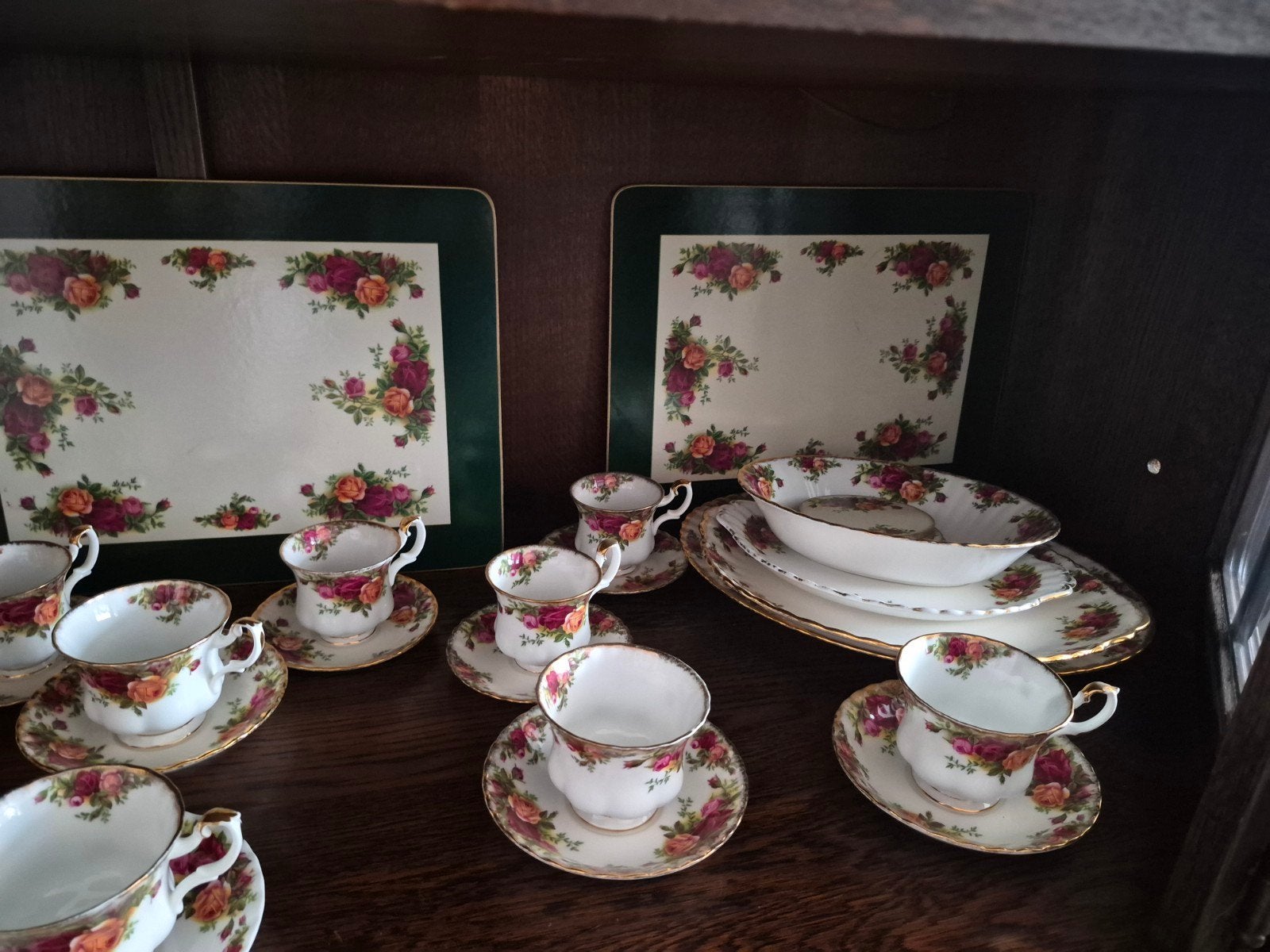 Royal Albert Old Country Roses Servies - Uitgebreide Set, Antiek en Kunst, Ophalen