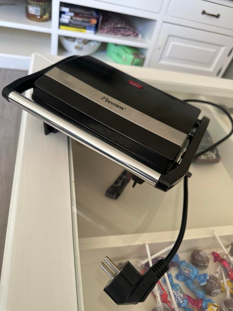 Bestron Grillplaat / Tosti-ijzer, Ophalen, Gebruikt