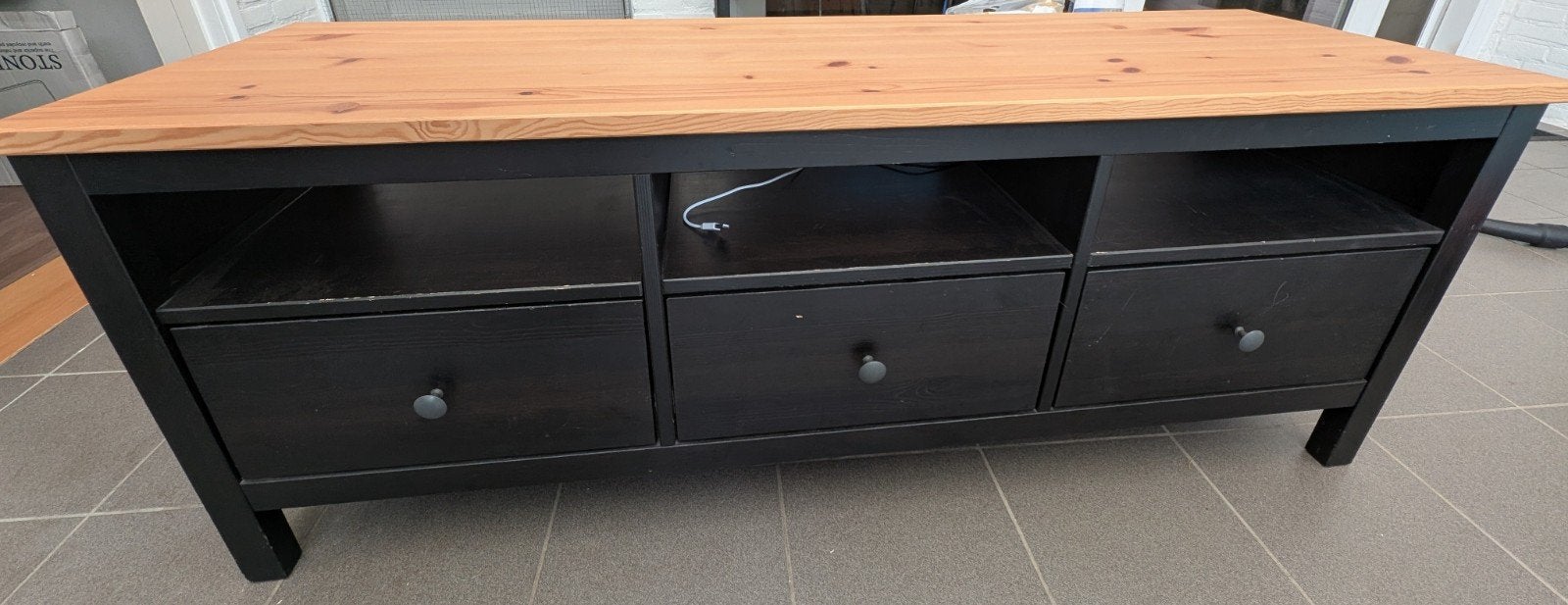 TV kast, Huis en Inrichting, Ophalen, Minder dan 50 cm, Gebruikt, Minder dan 25 cm