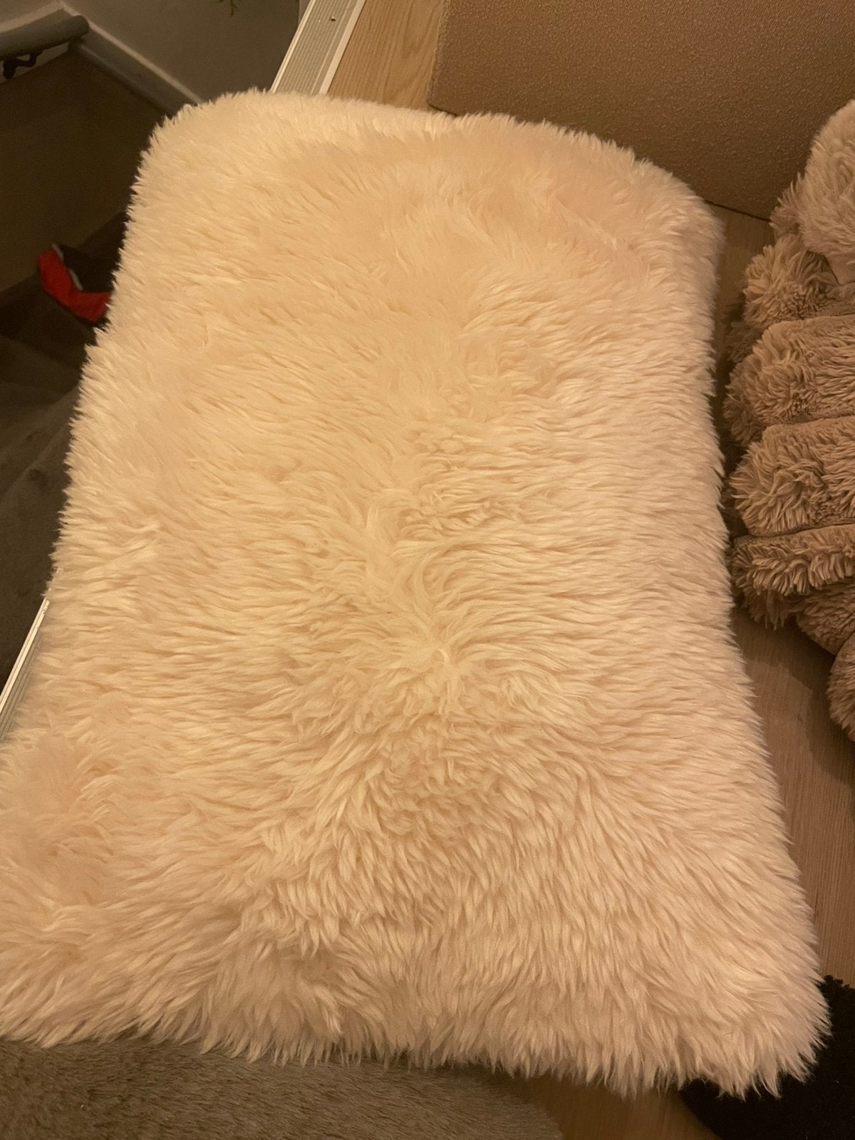 2x fluffy kussens wit, Ophalen of Verzenden, Zo goed als nieuw