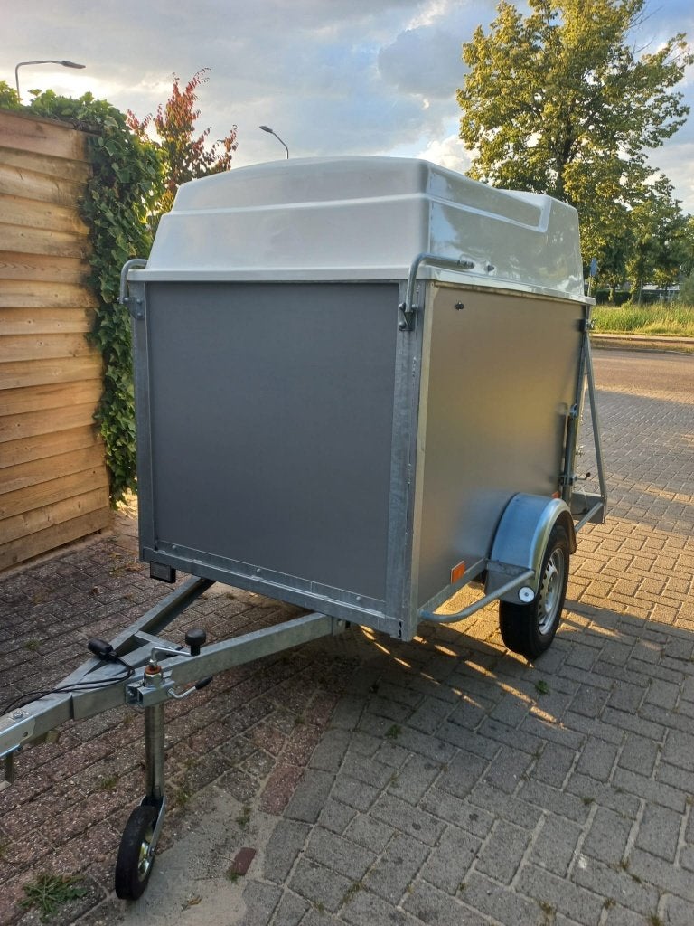 gesloten aanhanger met polyester hefdak, Ophalen of Verzenden, Zo goed als nieuw