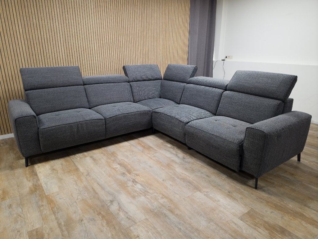 Zeer Mooie Grote Antraciet Elektrische Hoekbank, Huis en Inrichting, Banken | Complete zithoeken, Info@banxtel.nl, 3194DC, Verzenden