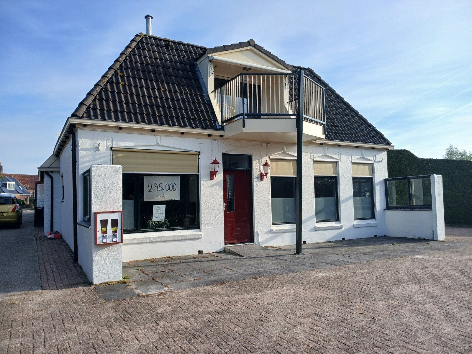 Mooi pand beneden winkel of cafe met bovenwoning, Huizen en Kamers, Bovenwoning, Oostrum, Friesland, 500 tot 1000 m²