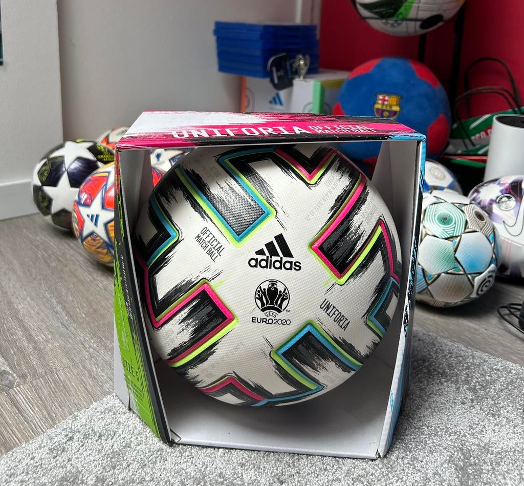 Adidas Uniforia Pro - Officële Euro 2020 Wedstrijdbal, Sport en Fitness, Voetbal, Ophalen of Verzenden
