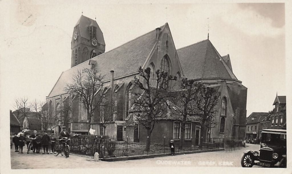 JQ401 Fotokaart Oudewater Gereformeerde Kerk 1930, Ophalen of Verzenden, 1920 tot 1940, Gelopen, Noord-Holland