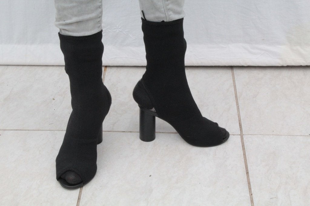 Aparte zwarte laarzen, blote hak, stretch, mt 36 Merk Divide, Kleding | Dames, Schoenen, Hoge laarzen, ., Zwart, Ophalen of Verzenden