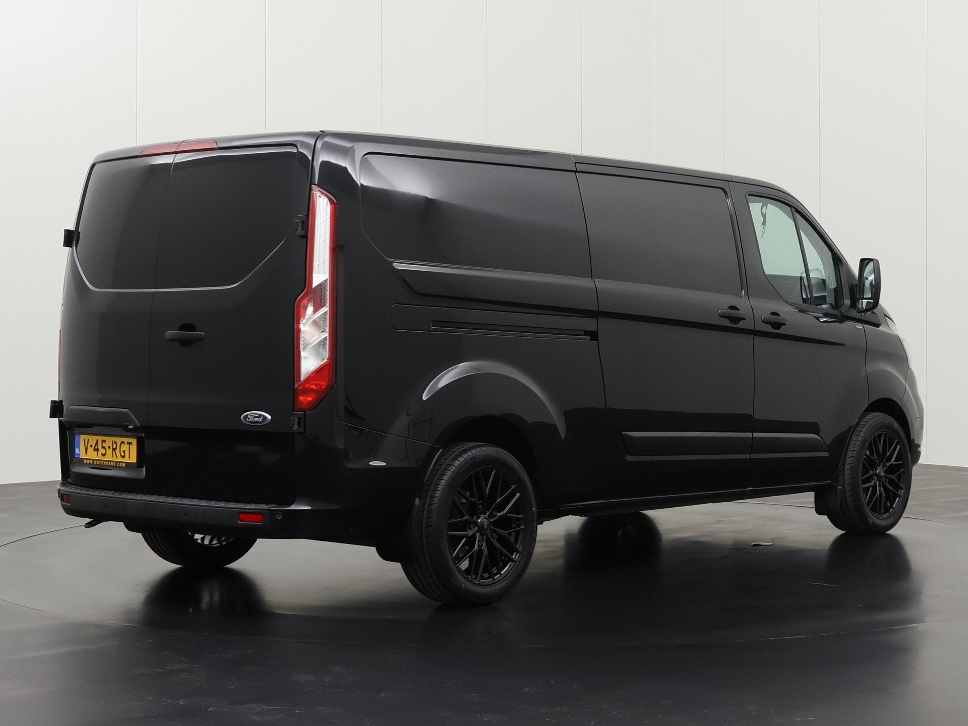 Ford Transit Custom 2.0TDCi 130PK Lang Raptor Sport | Leder, Voorwielaandrijving, 15 km/l, Gebruikt, 4 cilinders