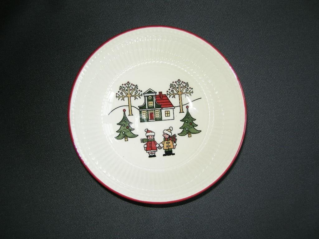 Wedgwood Windsor Christmas, enkele losse onderdelen, Huis en Inrichting, Keuken | Servies, Wedgwood, Ophalen of Verzenden, Zo goed als nieuw