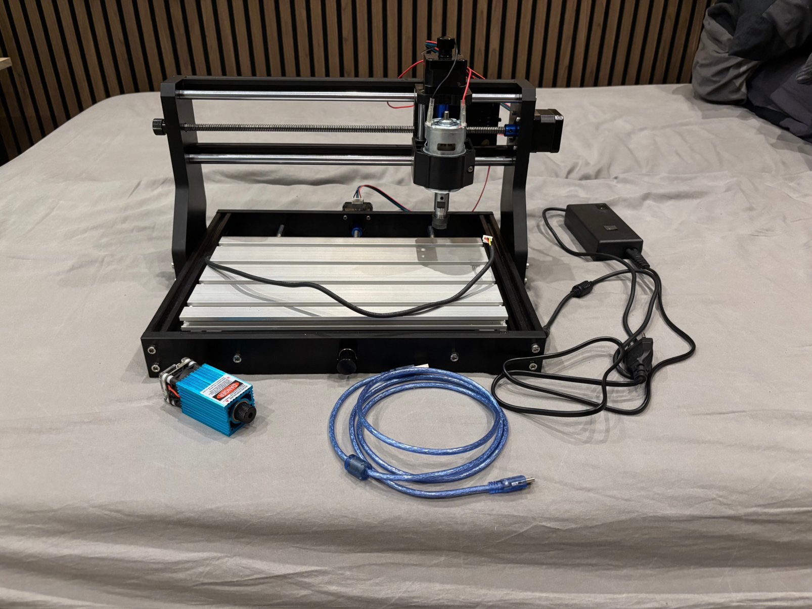 CNC freesmachine met laser zo goed als nieuw, Ophalen, Zo goed als nieuw, Elektrisch, Overige soorten