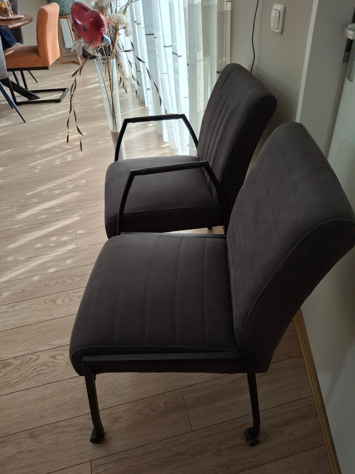 Nieuwe stoelen, Huis en Inrichting, Ophalen, Overige materialen, Twee, Zo goed als nieuw